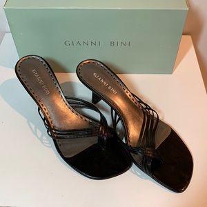 Gianni Bini Women’s Heel